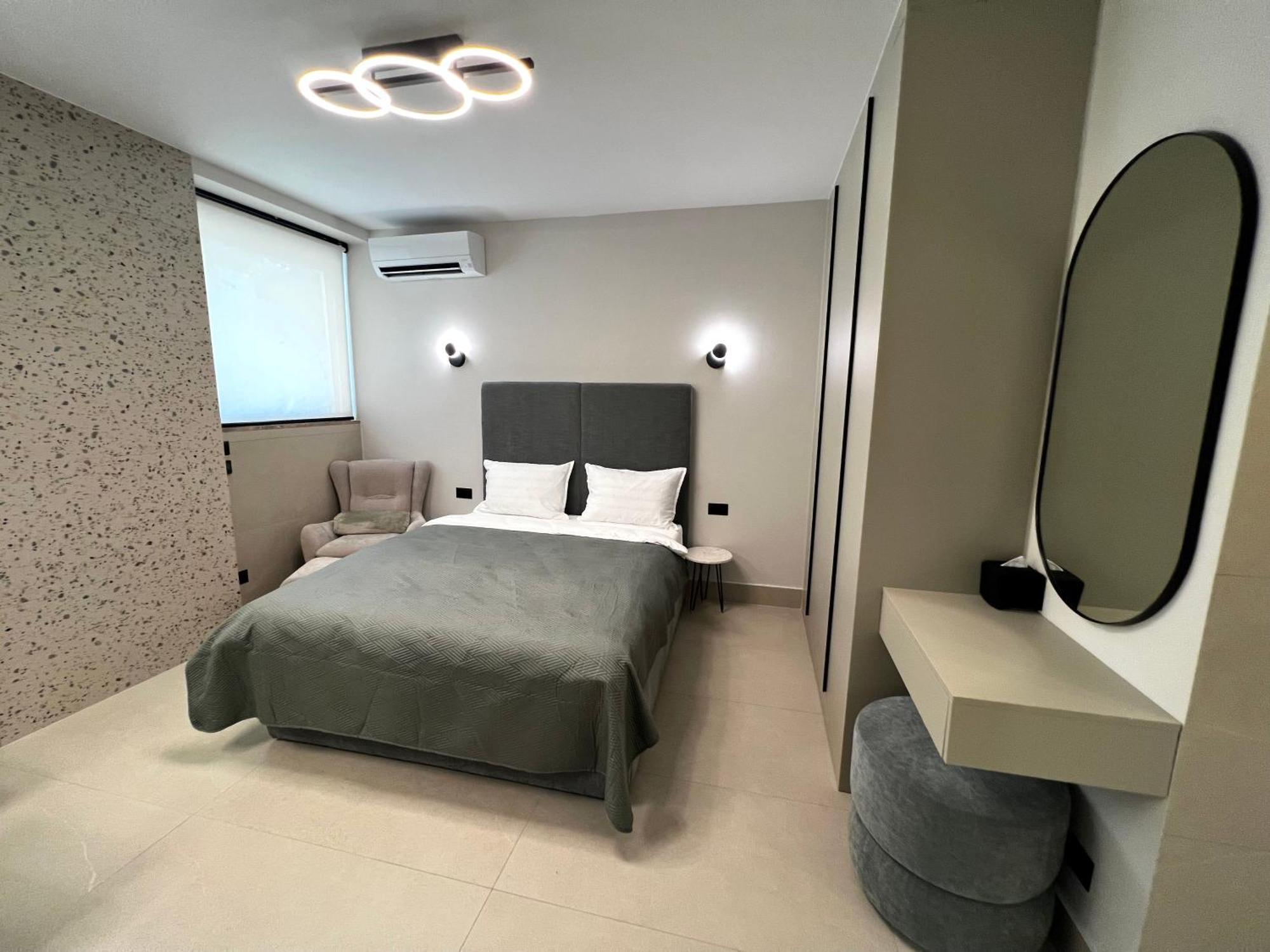 Golden Beach Suites Σαράντα Εξωτερικό φωτογραφία