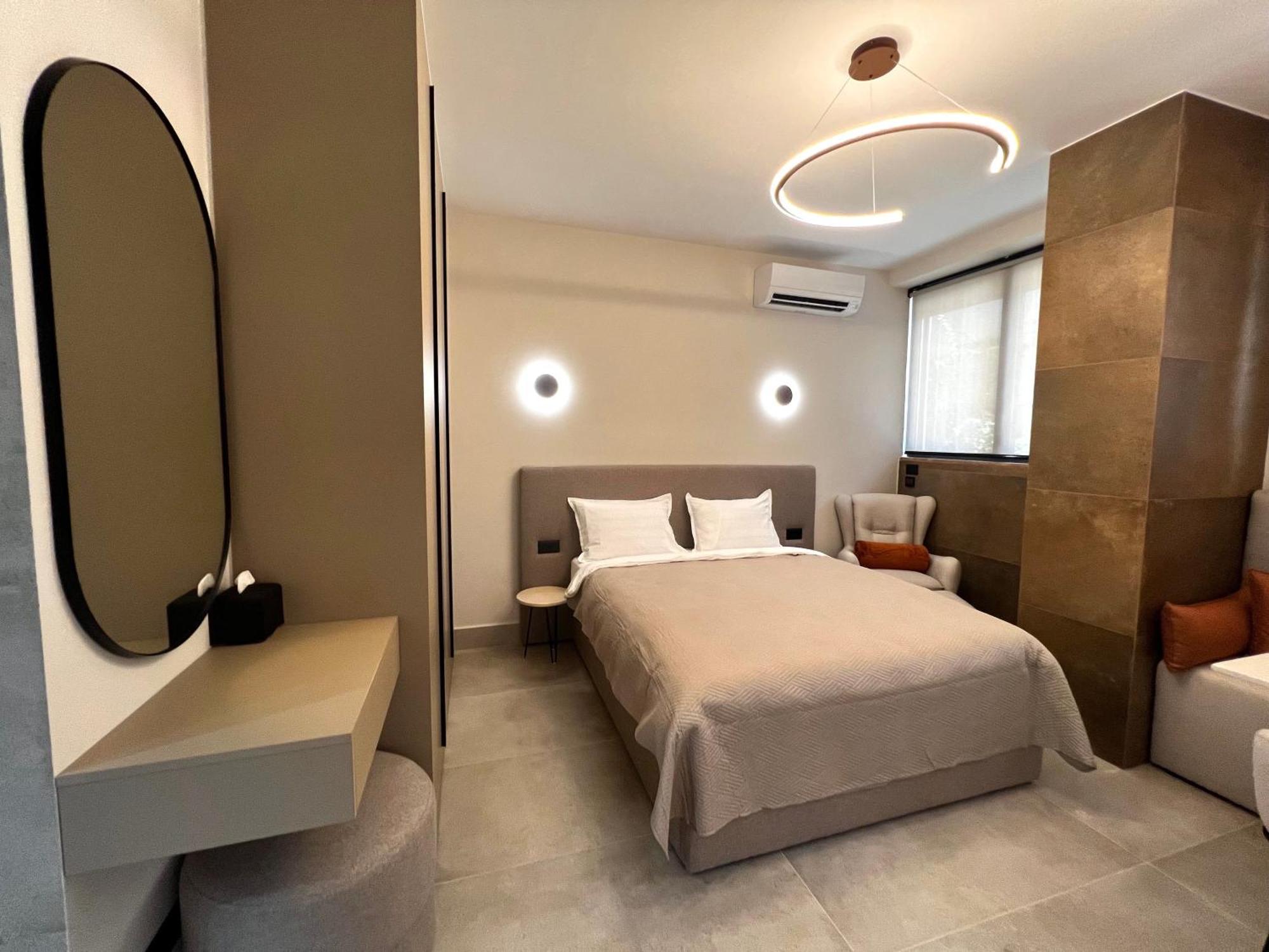 Golden Beach Suites Σαράντα Εξωτερικό φωτογραφία